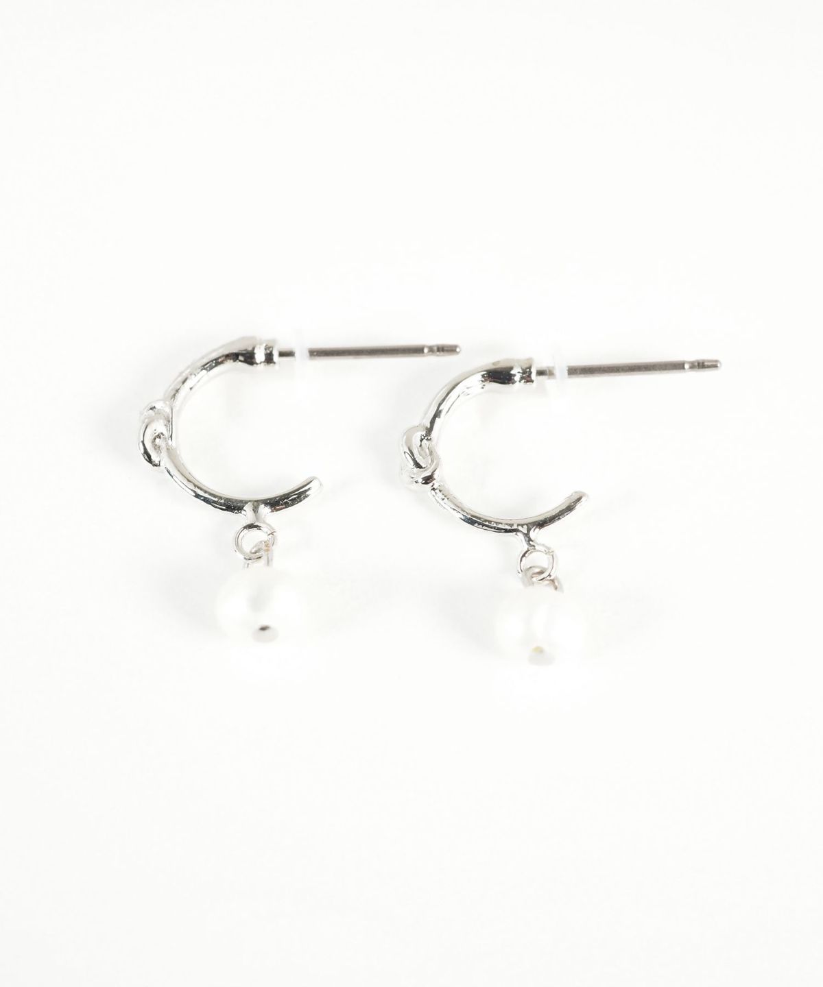 ノットライン淡水パールピュアチタンポストピアス