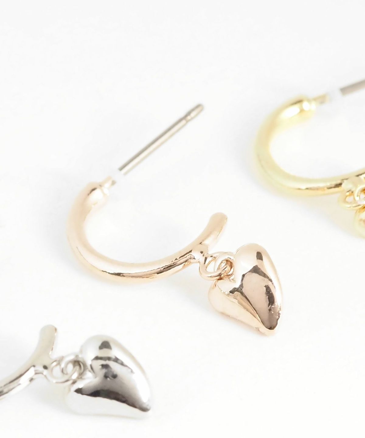 ニュアンスハートピュアチタンポストピアス