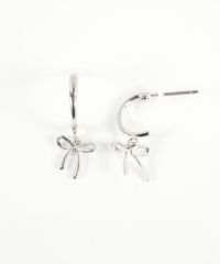 リボンピュアチタンポストピアス