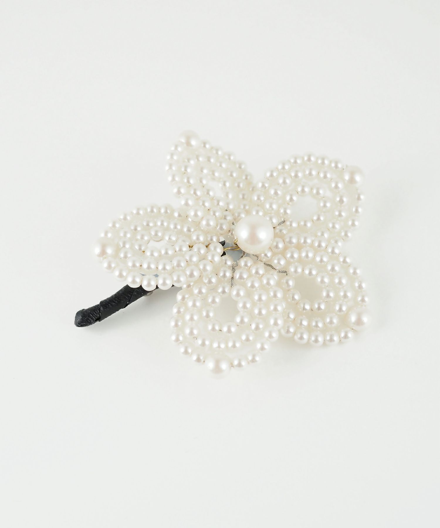 パールフラワーブランチブローチ