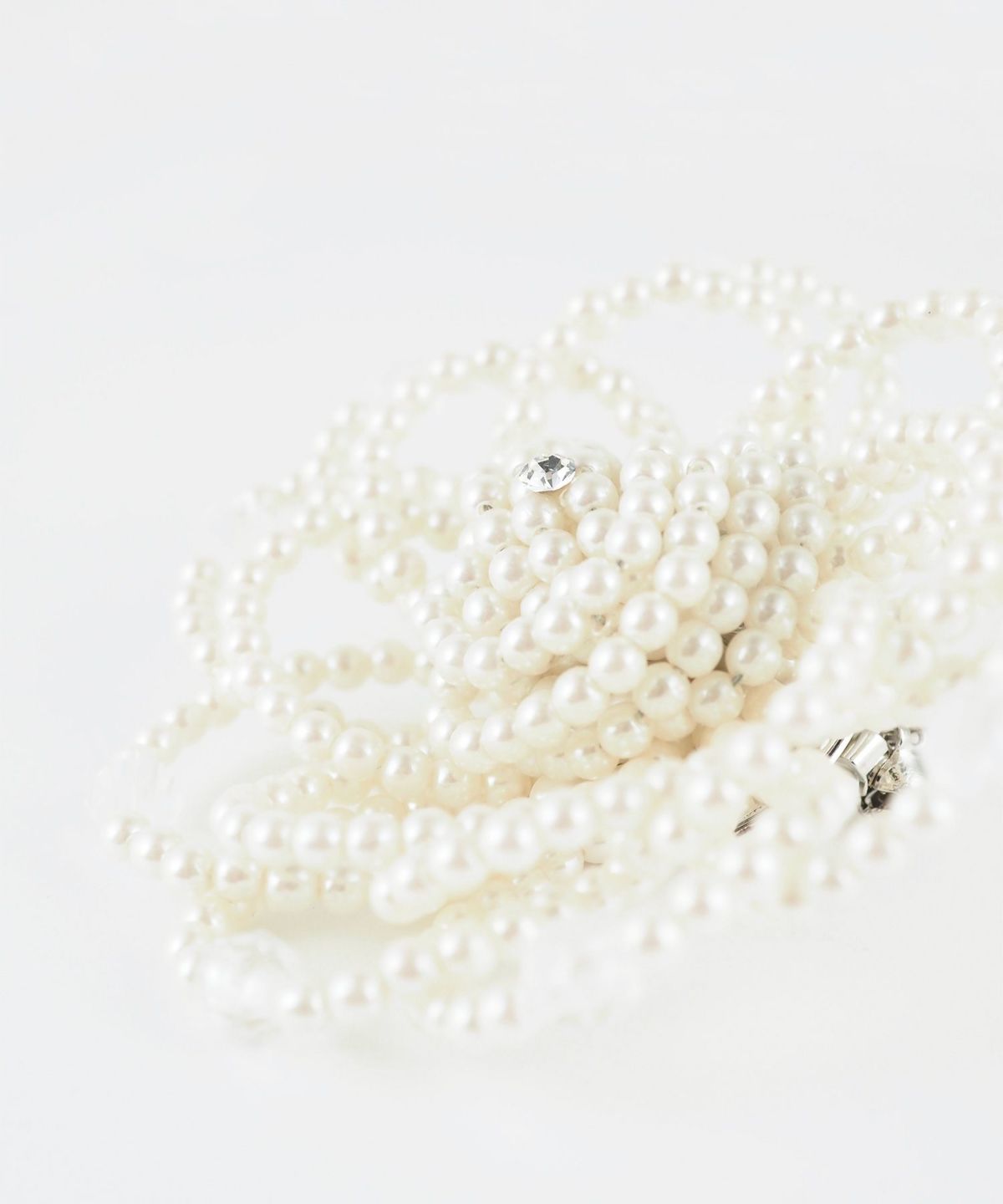 パールビーズフラワーブローチ