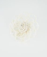 パールビーズフラワーブローチ