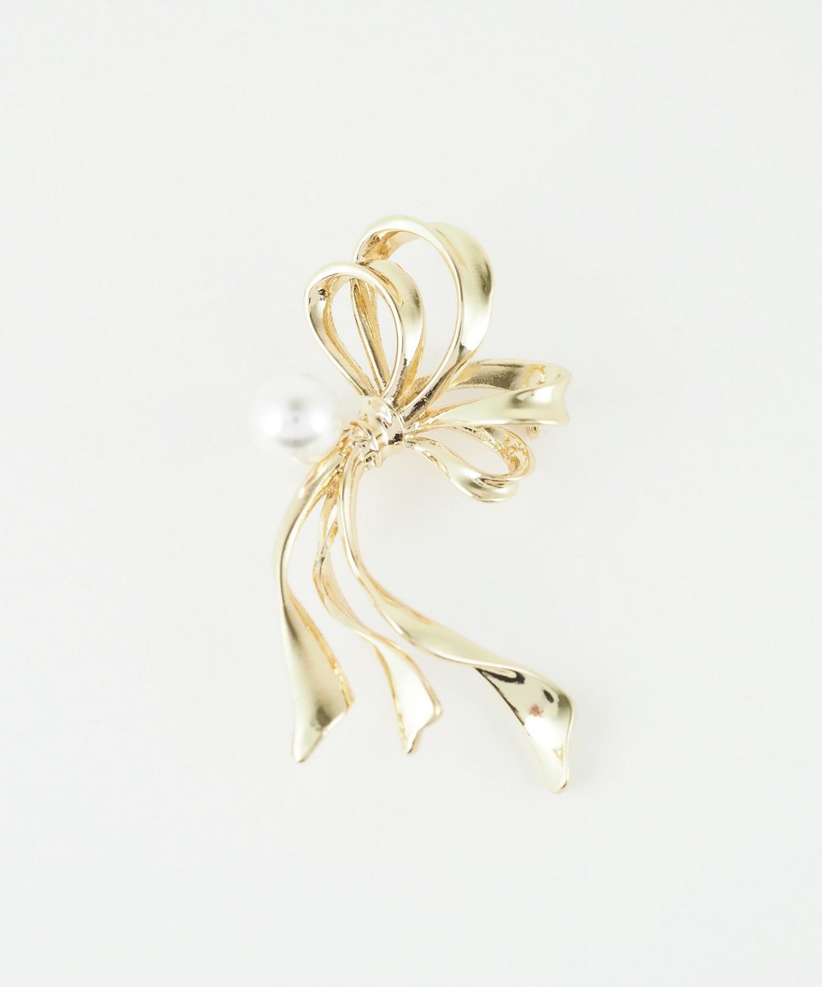 リボンノットパールブローチ