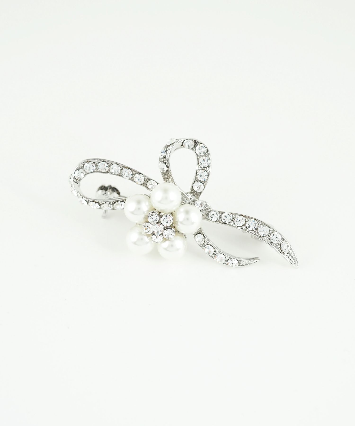 フラワーパールリボンストーンブローチ