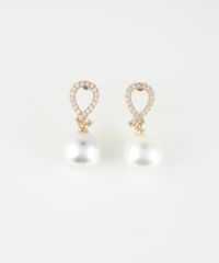 ノットラインストーンチタンポストピアス