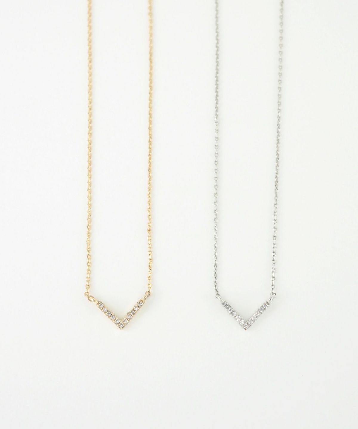 Vモチーフプチペンダント【MUK】