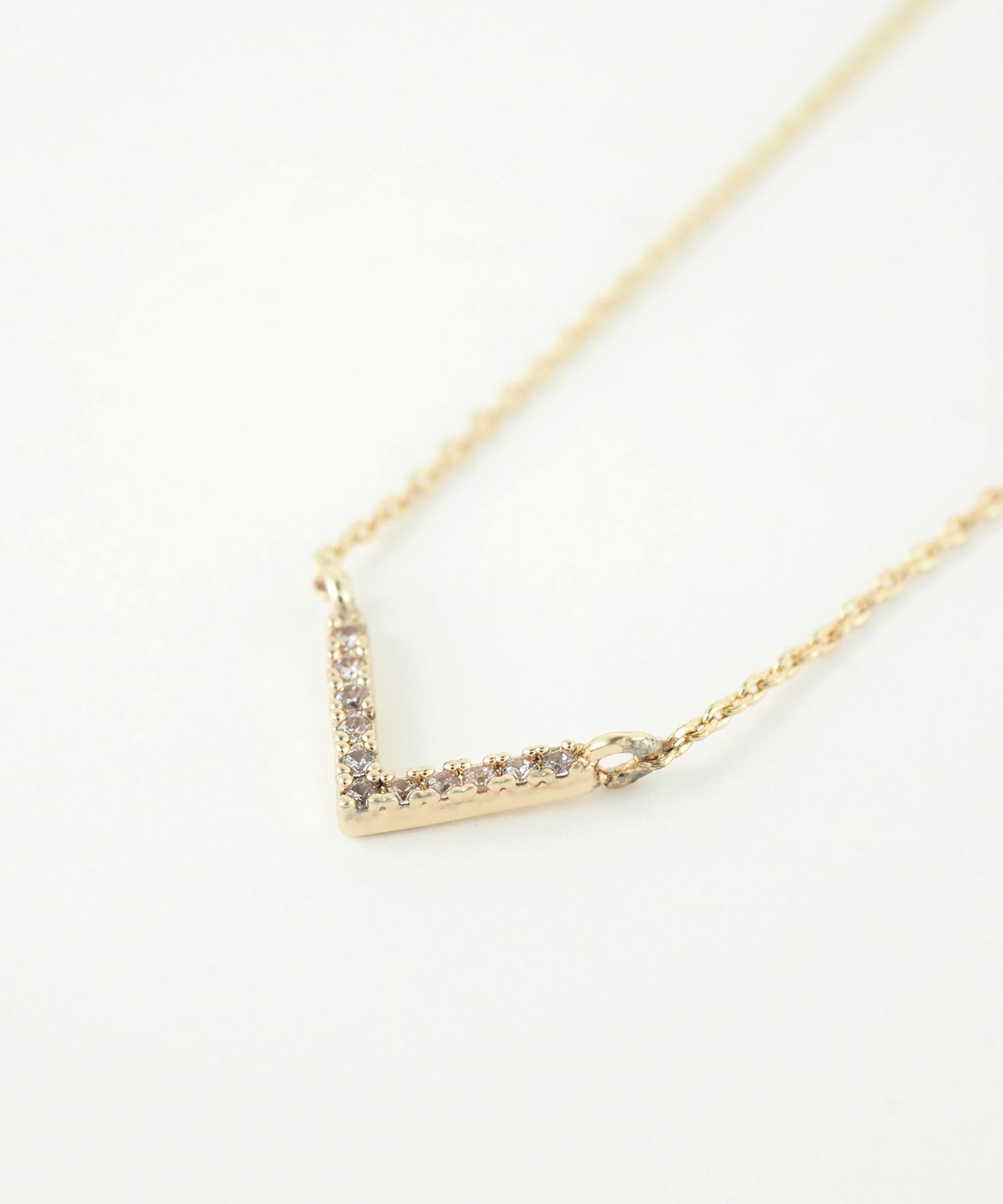 Vモチーフプチペンダント【MUK】