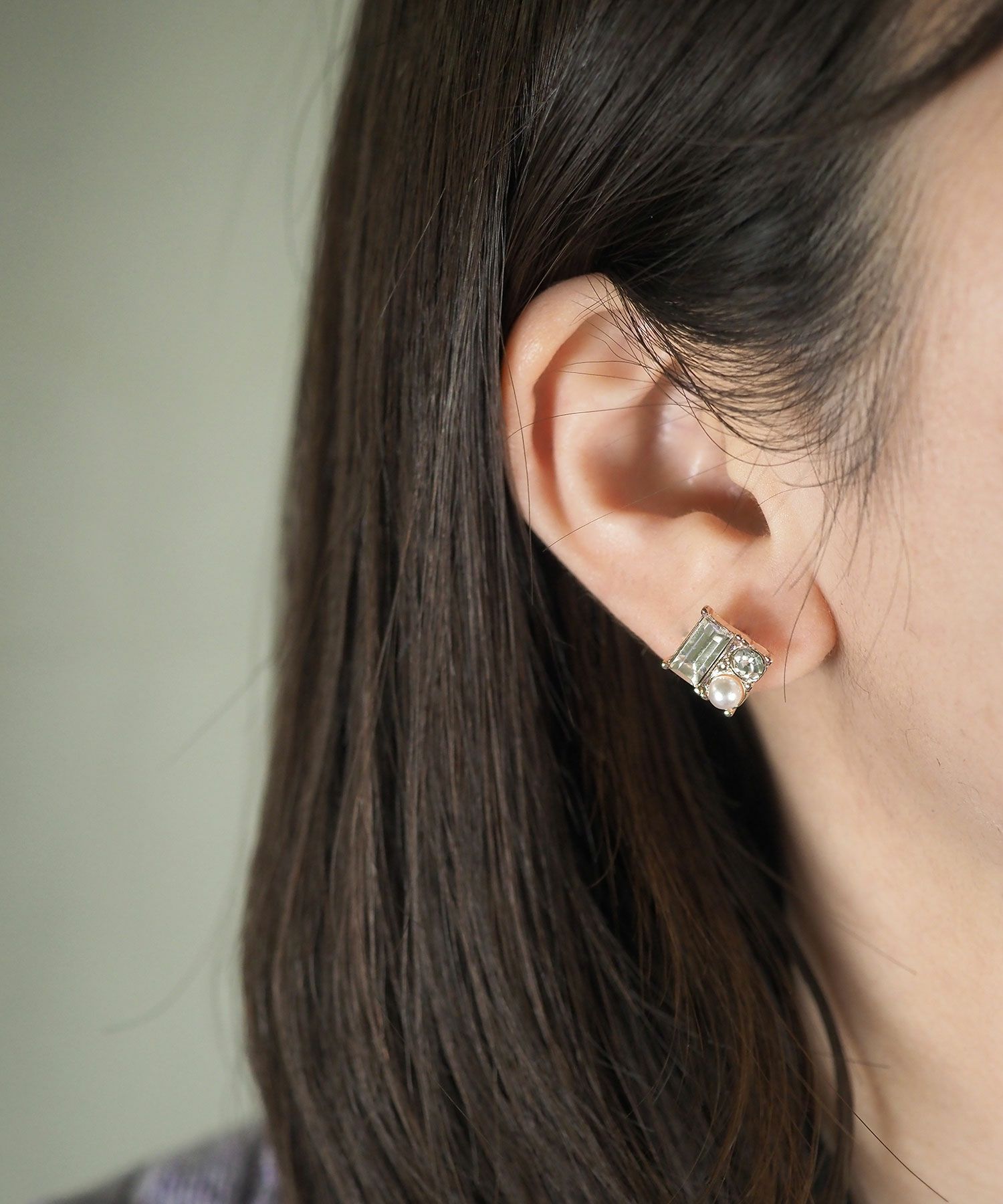 スクエアパールストーンセットサージカルステンレスポストピアス