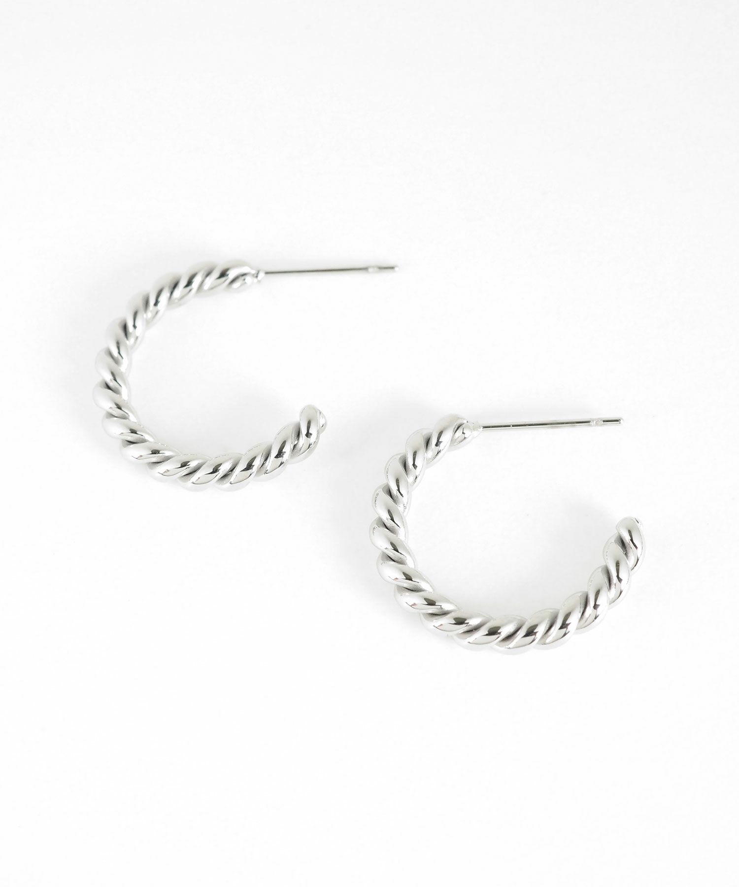 ツイストステンレスピアス