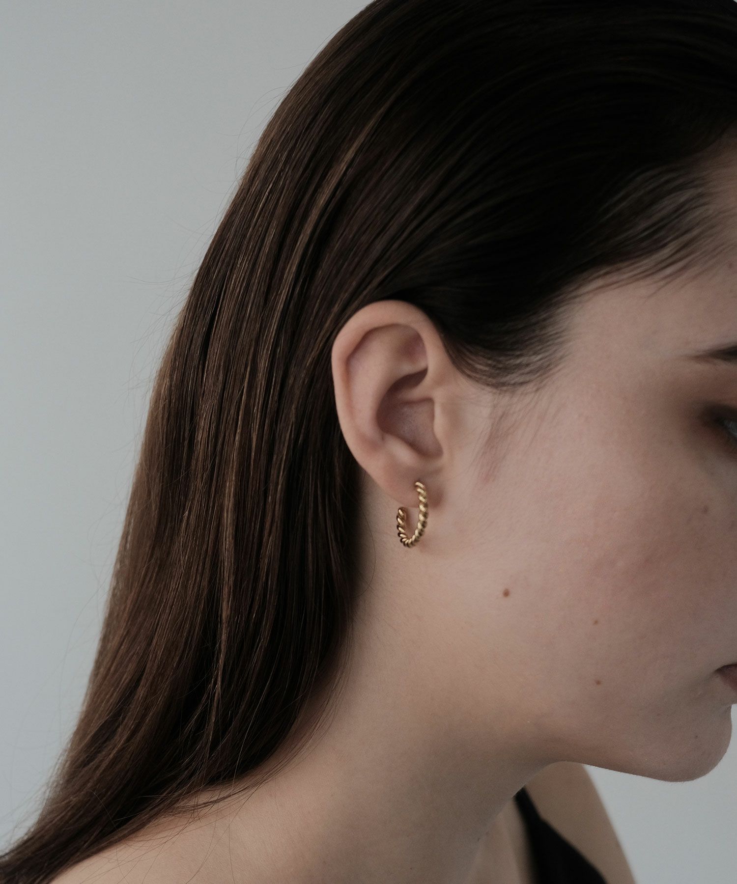 ツイストステンレスピアス