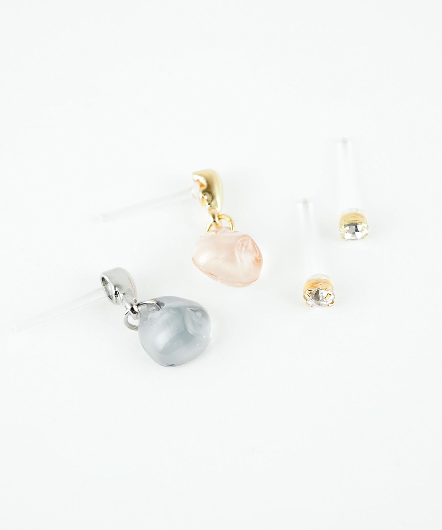 シェルストーン樹脂ポストセットピアス