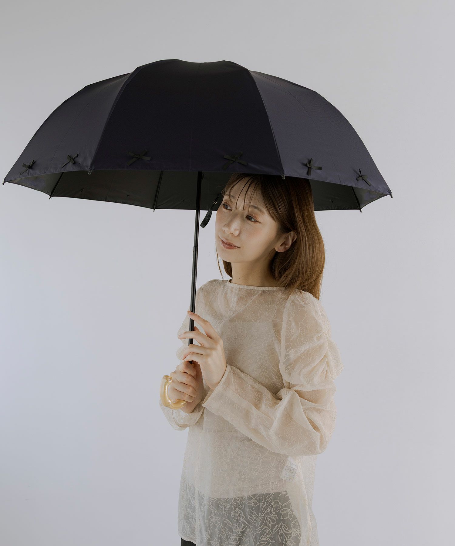 完全遮光100まるい2段折りたたみ晴雨兼用日傘リボン