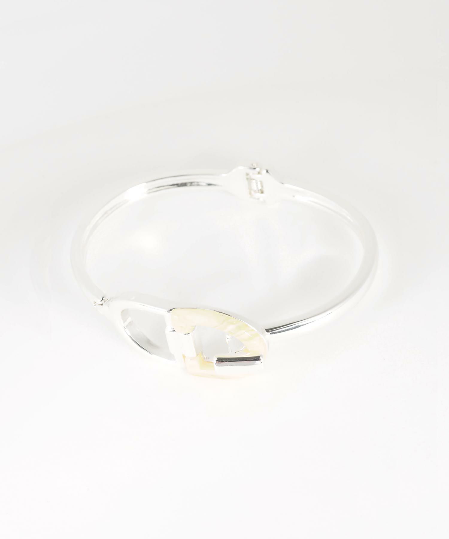 シンプル樹脂クリックバングル