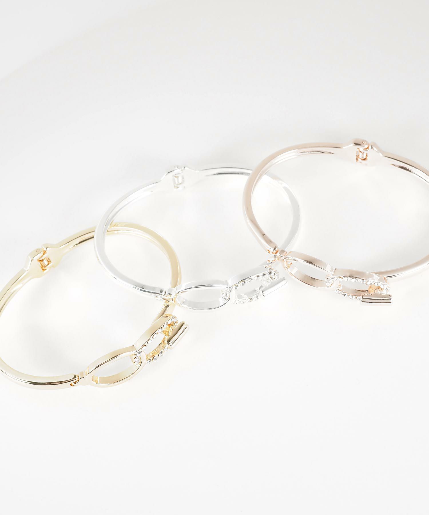 オーバルストーンクリックバングル