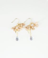 3連フラワーフックピアス