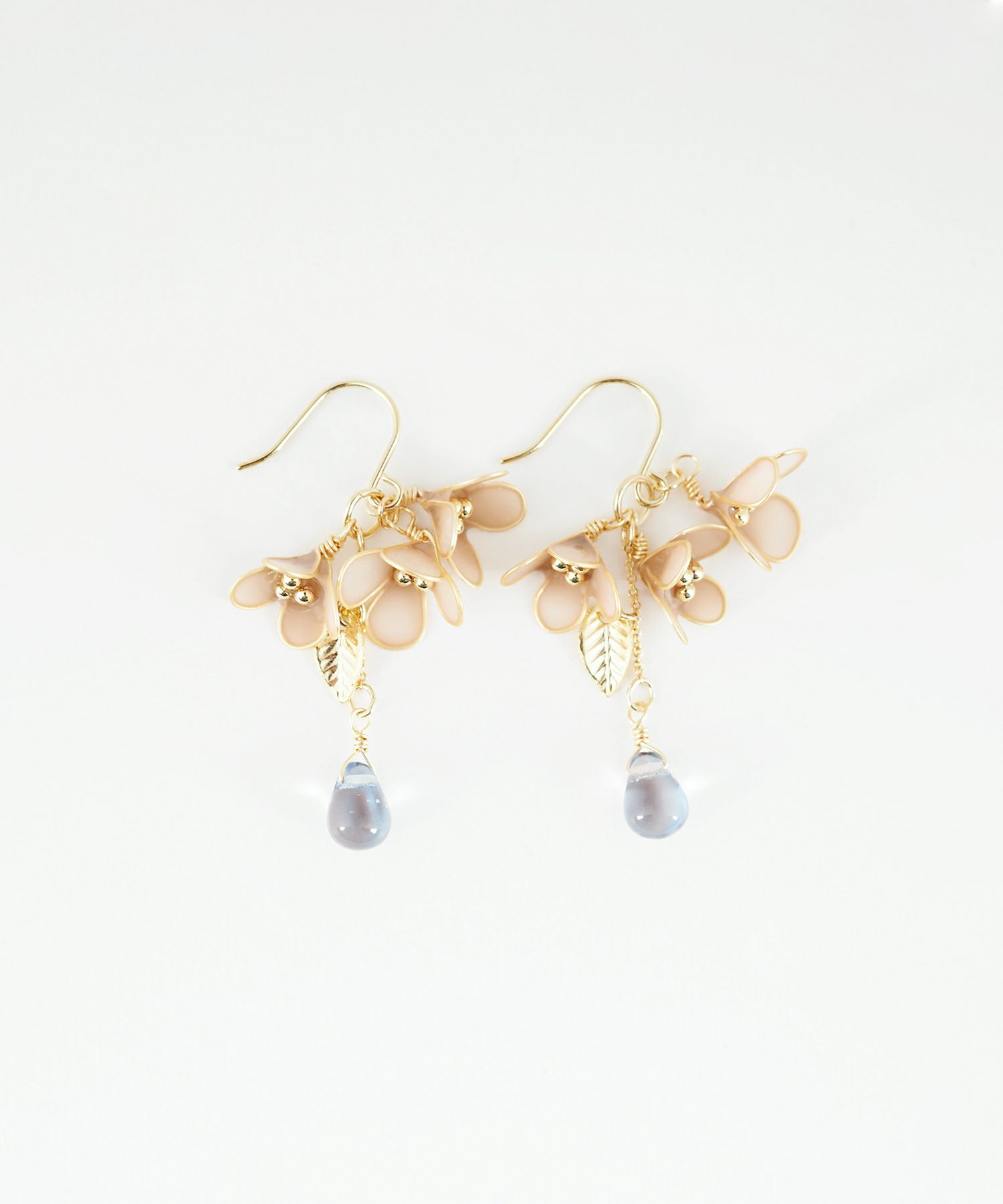 3連フラワーフックピアス