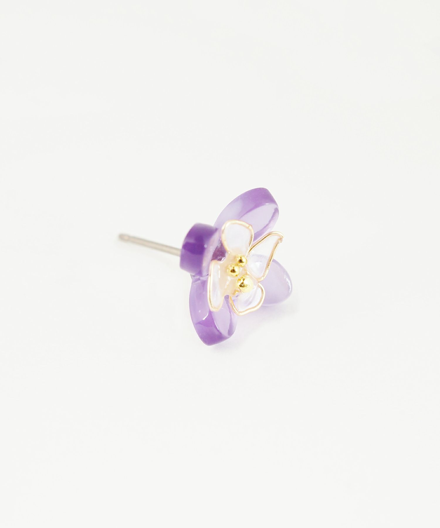 アジサイレイヤーチタンポストピアス