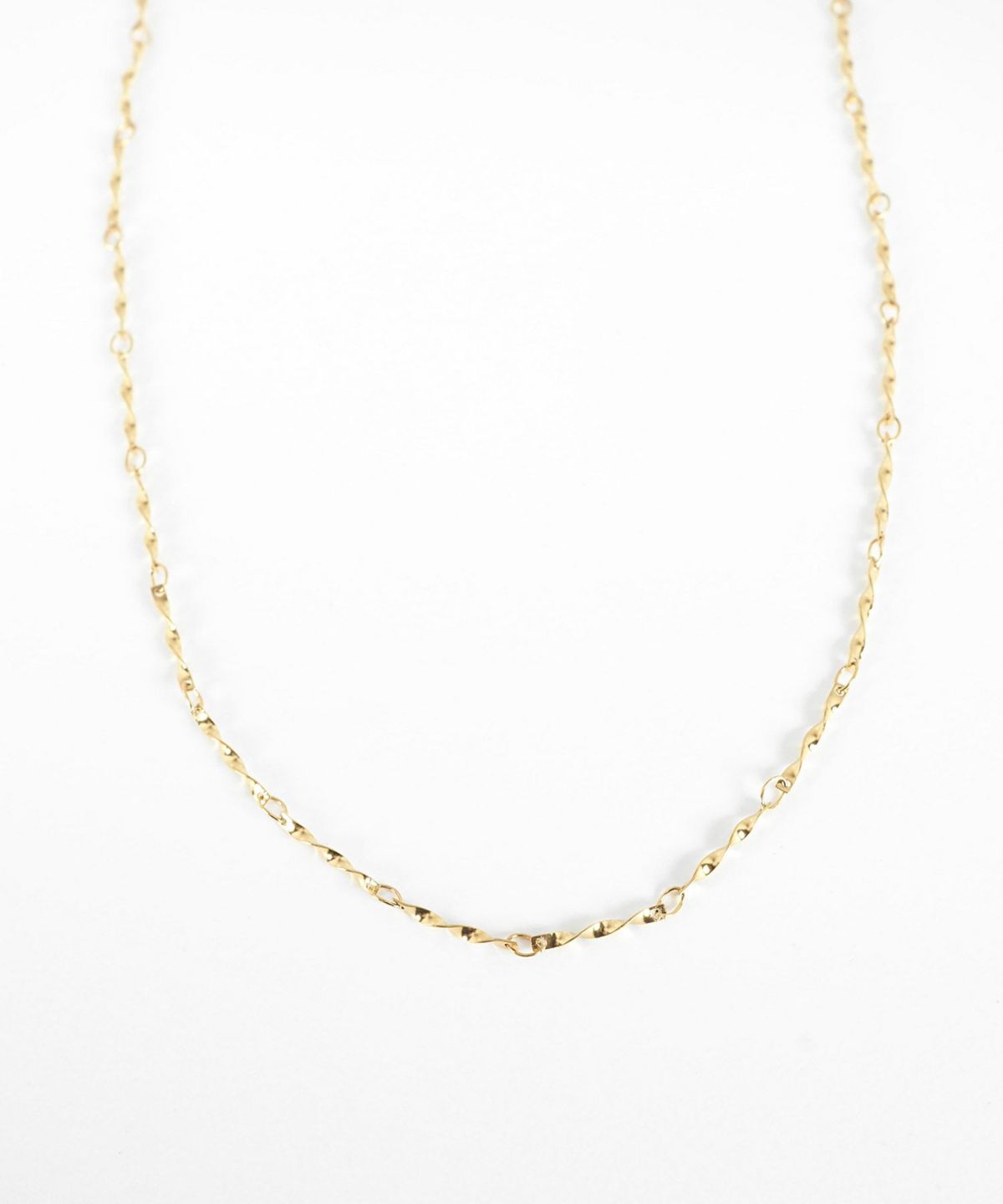 ツイスティーチェーンステンレスネックレス