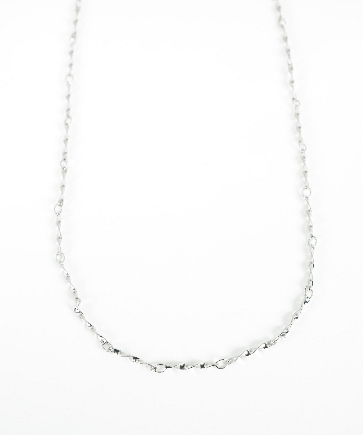 ツイスティーチェーンステンレスネックレス