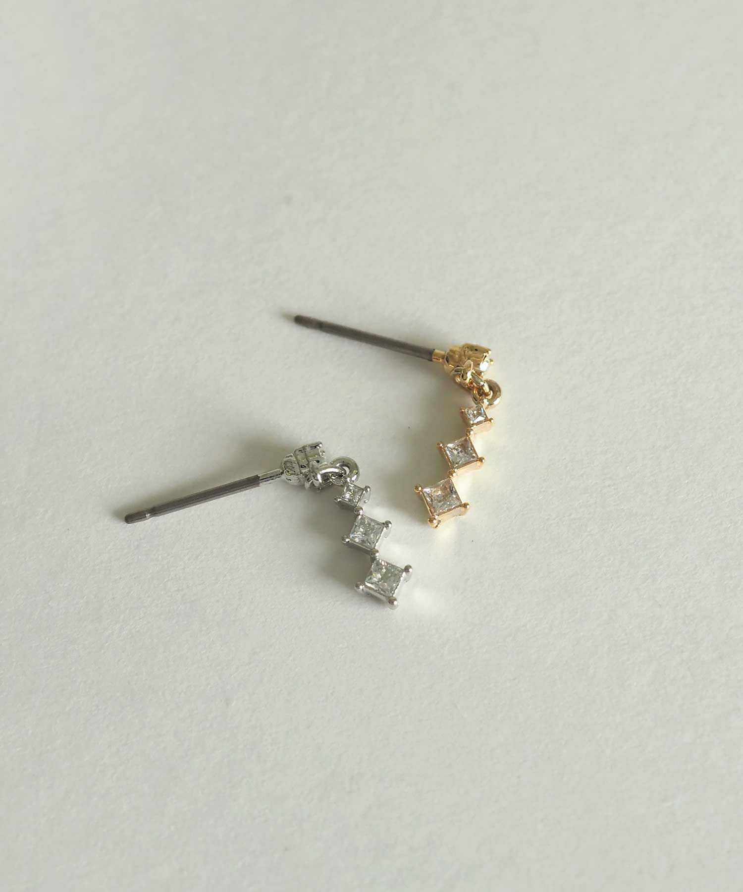 トリオビジューダイヤピアス【MUK petite charme】