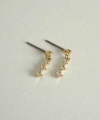 トリオビジューダイヤピアス【MUK petite charme】