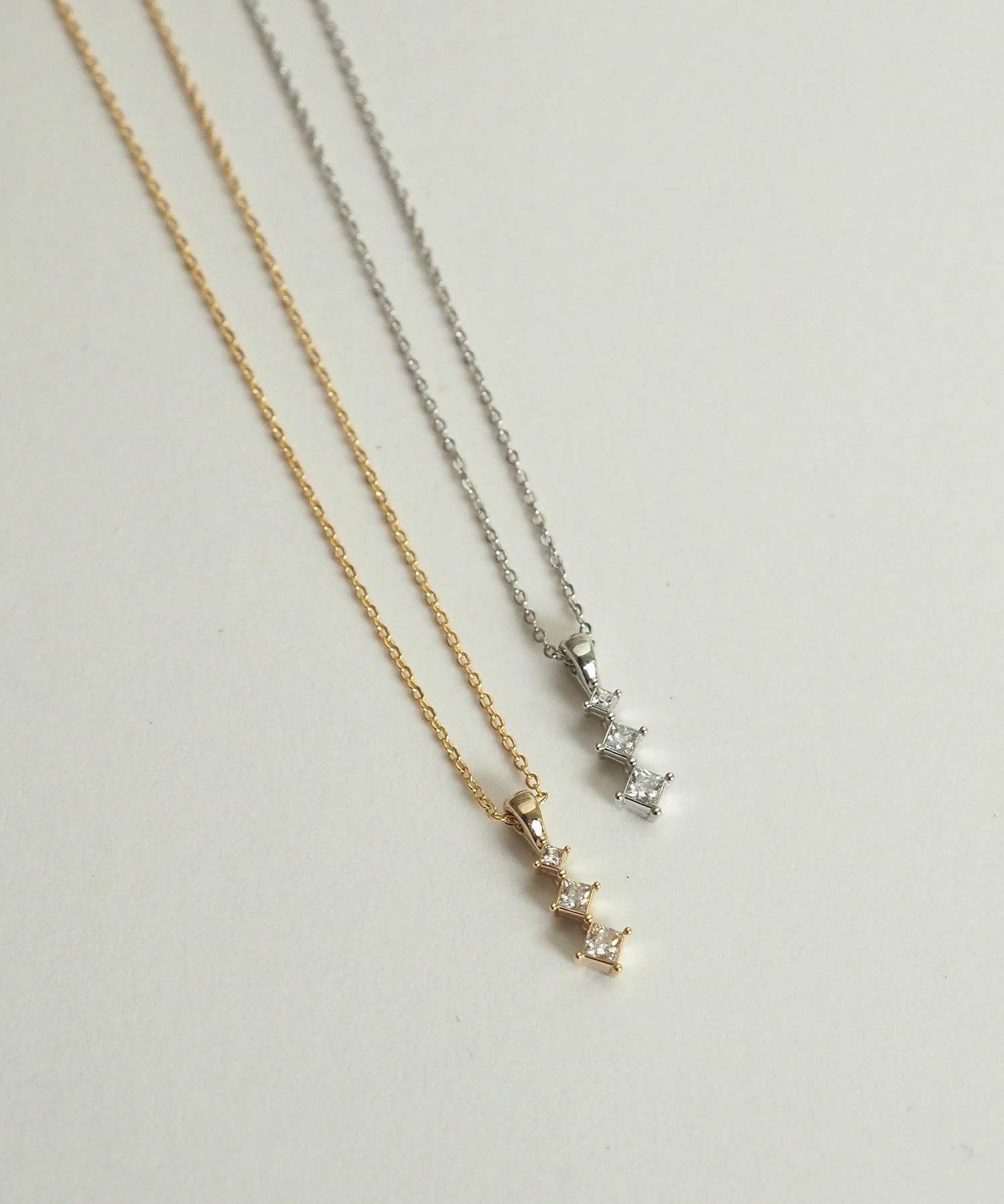 トリオビジューダイヤプチペンダント【MUK petite charme】