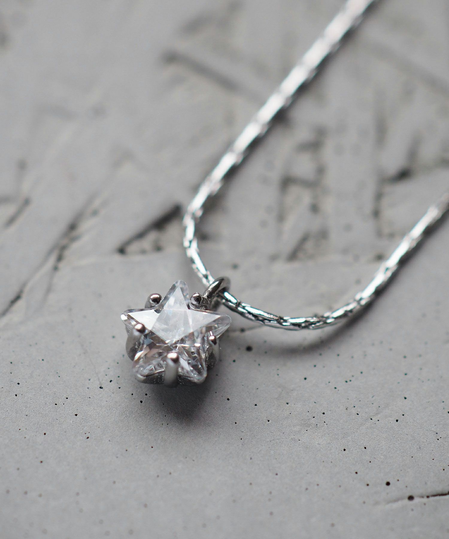 スターキュービックステンレスプチペンダント