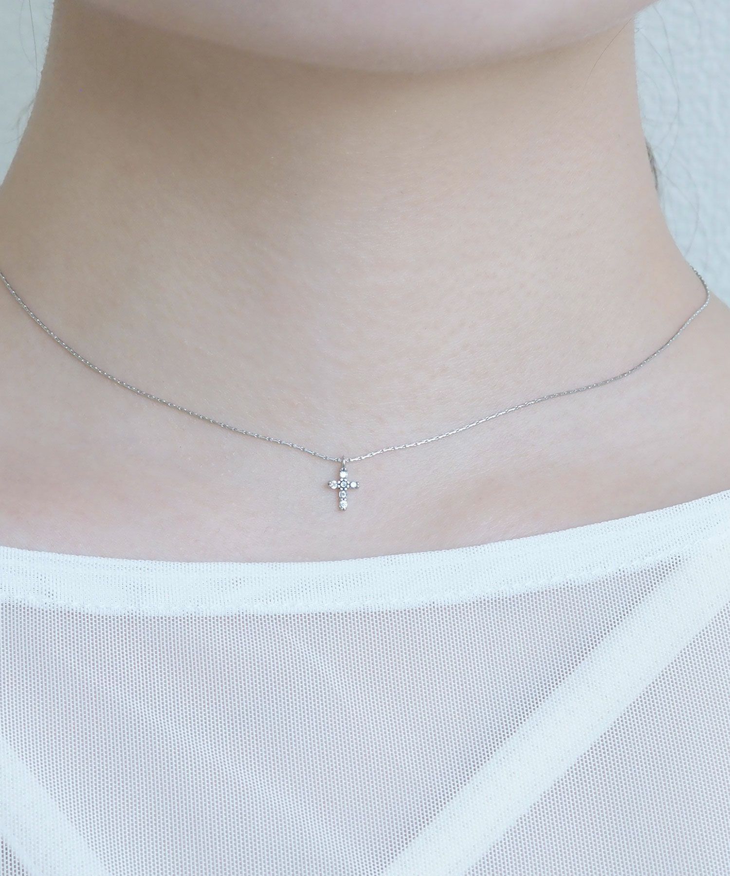 パヴェクロスステンレスプチペンダント