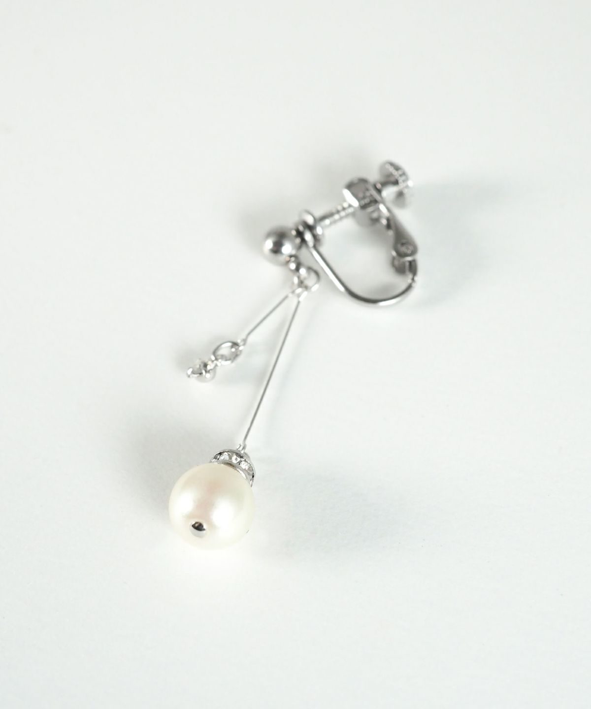 スイングパールステンレスイヤリング