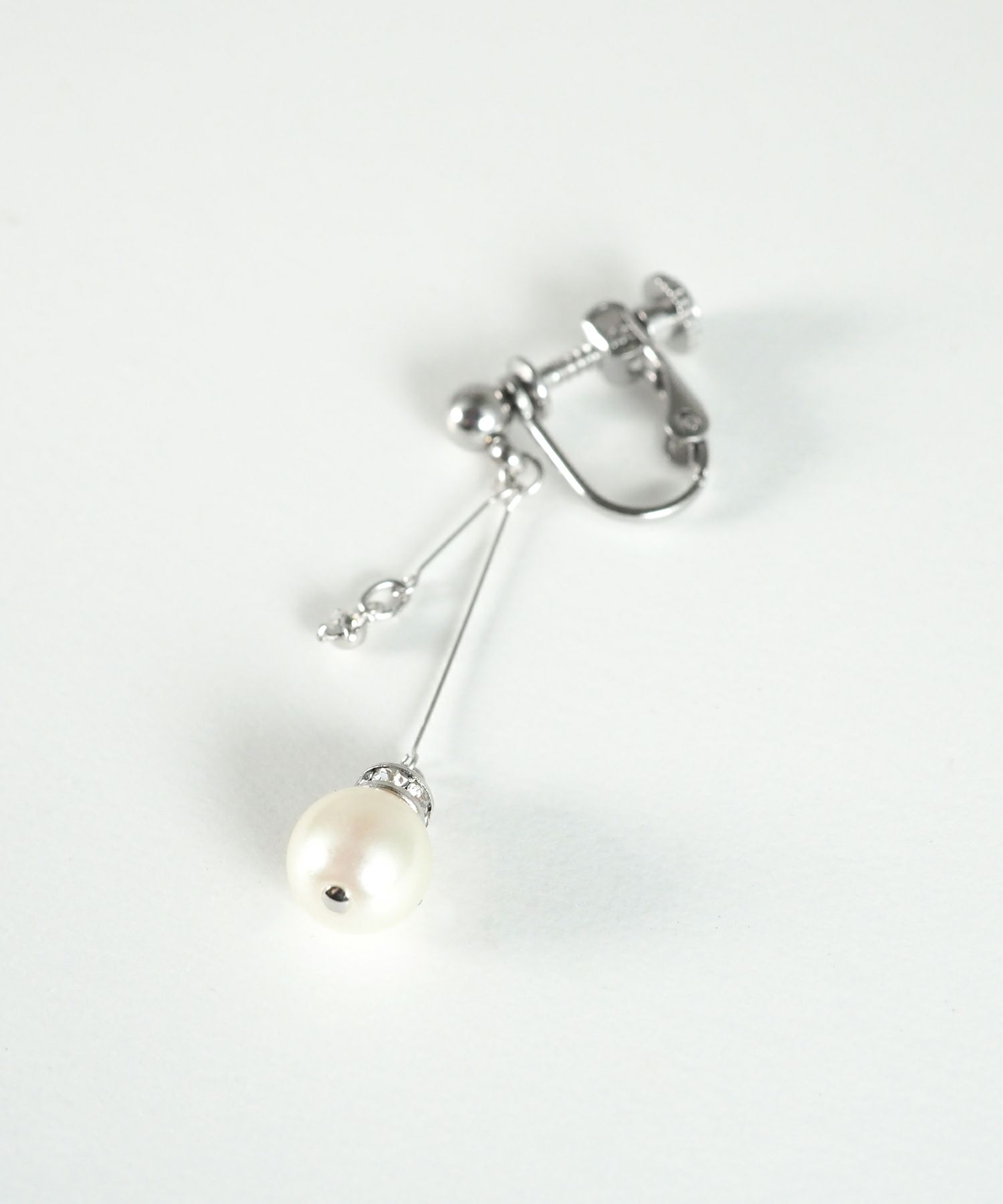 スイングパールステンレスイヤリング