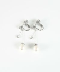 スイングパールステンレスイヤリング