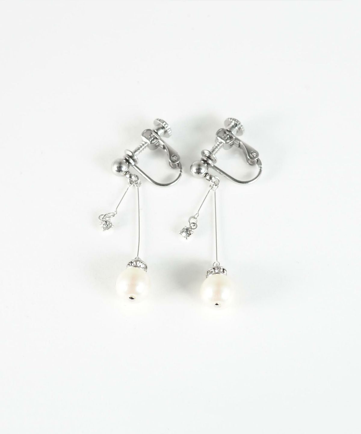 スイングパールステンレスイヤリング