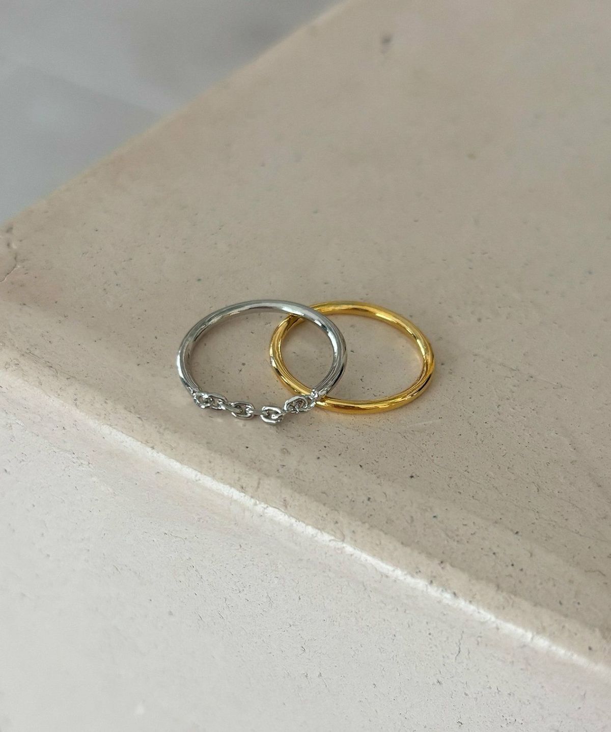 バイカラーメタルチェーンセットリング