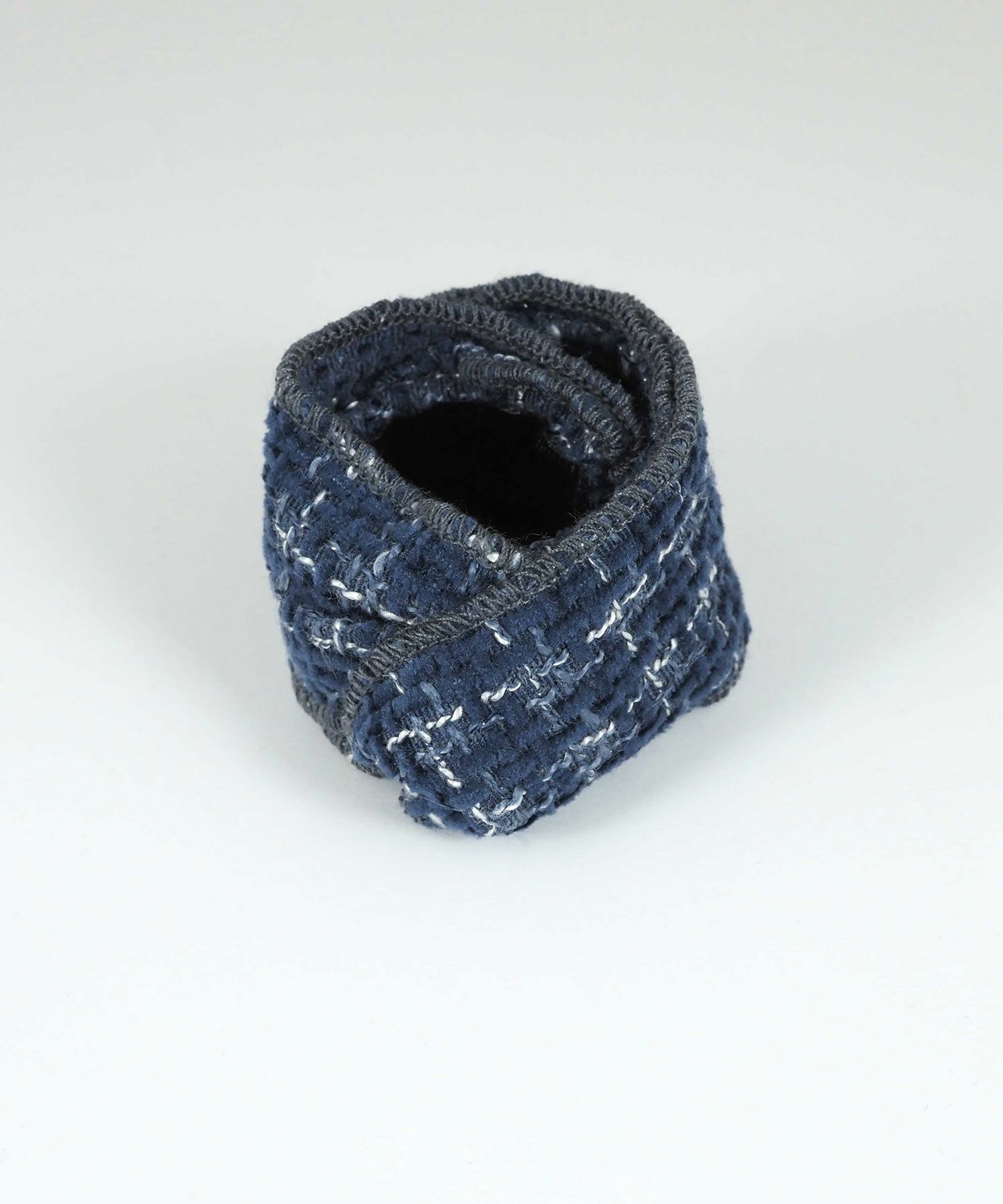 ツイードフック付きシュフィー