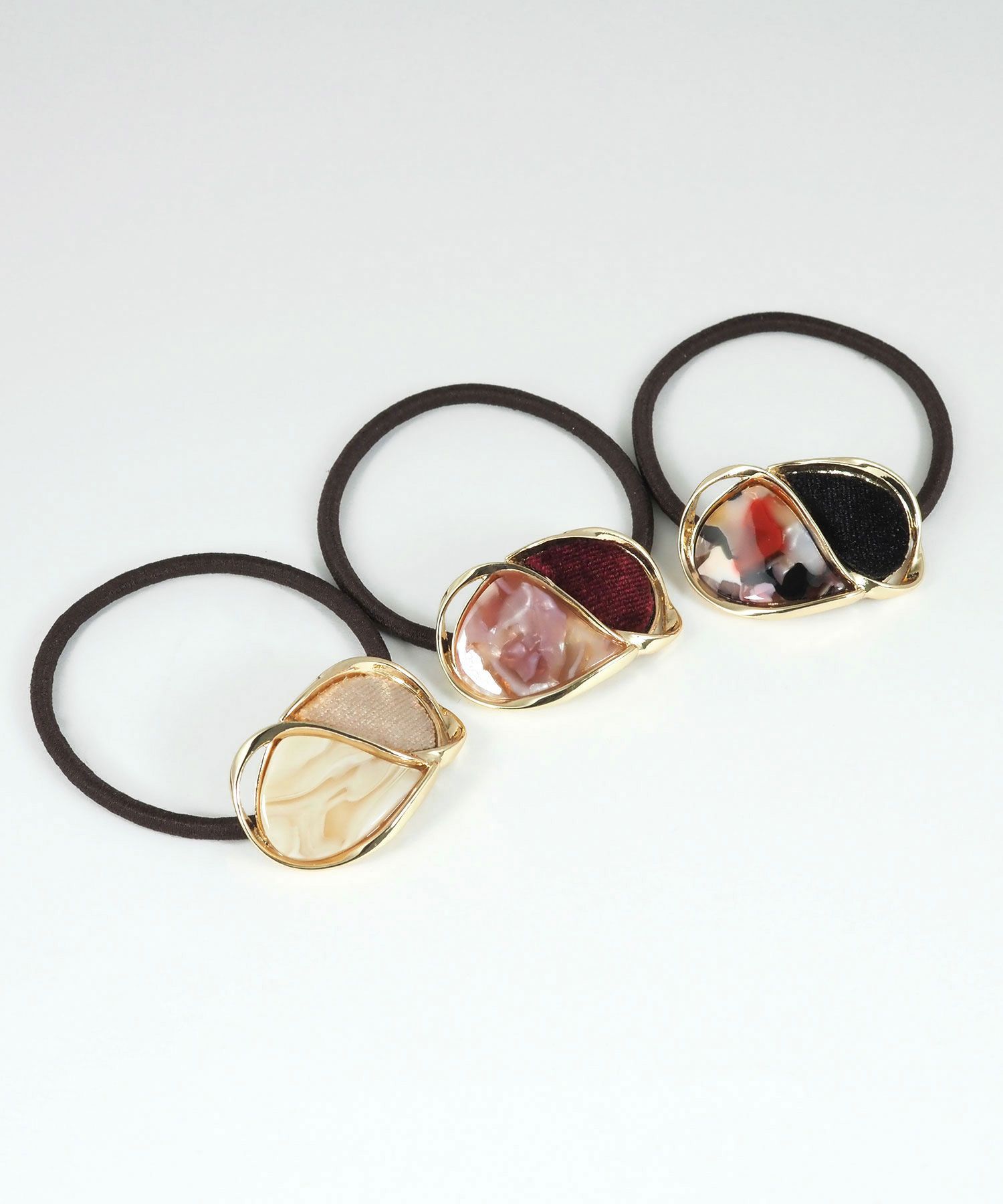 マーブルベロアポニー