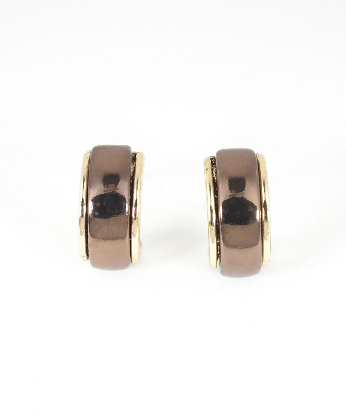 メタルラインチタンポストピアス