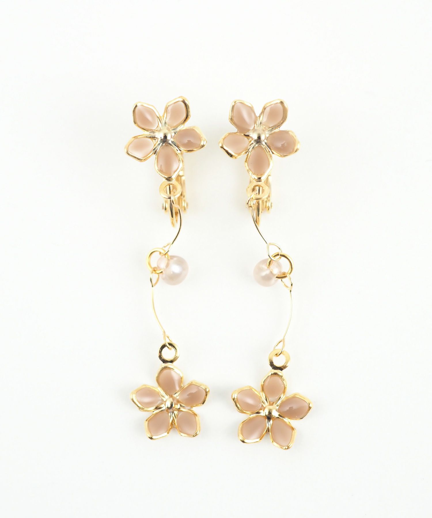 プチフラワーIMFスプリングイヤリング