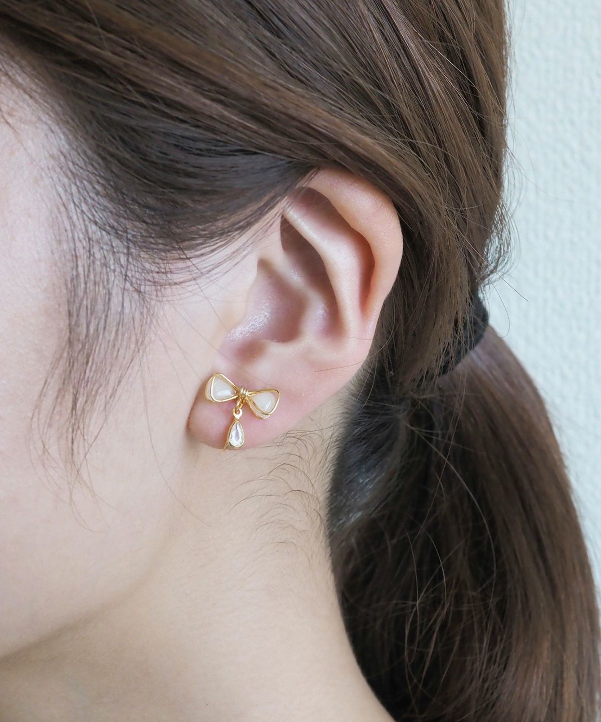 ワイヤーリボンビジューIMFスプリングイヤリング