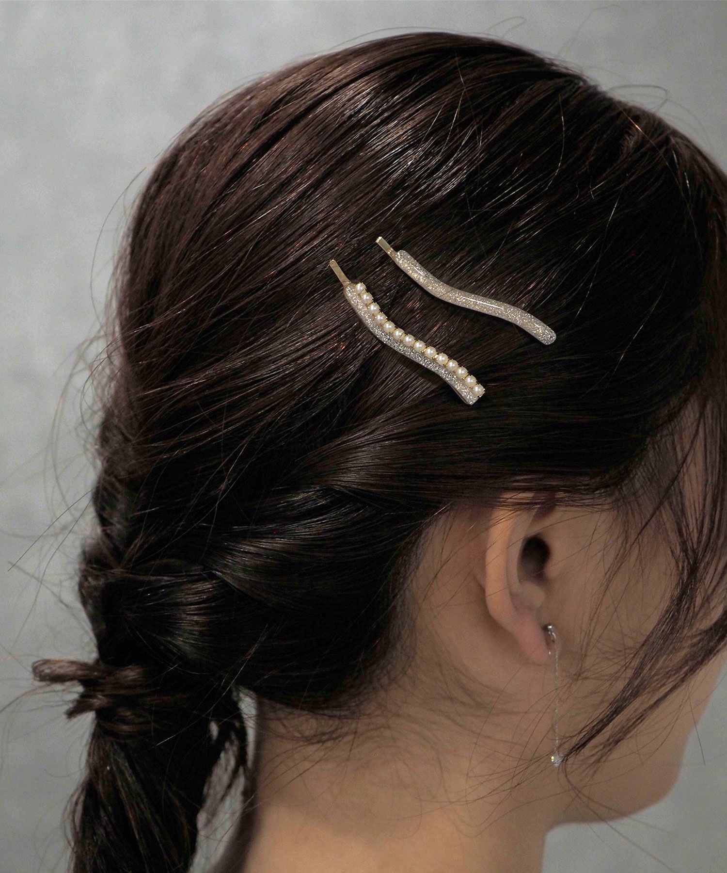 ラメウェーブラインパールセットピン