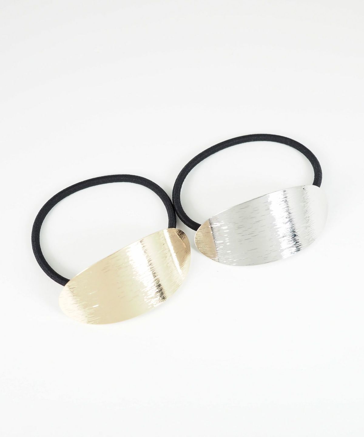 シンプルオーバルメタルポニー