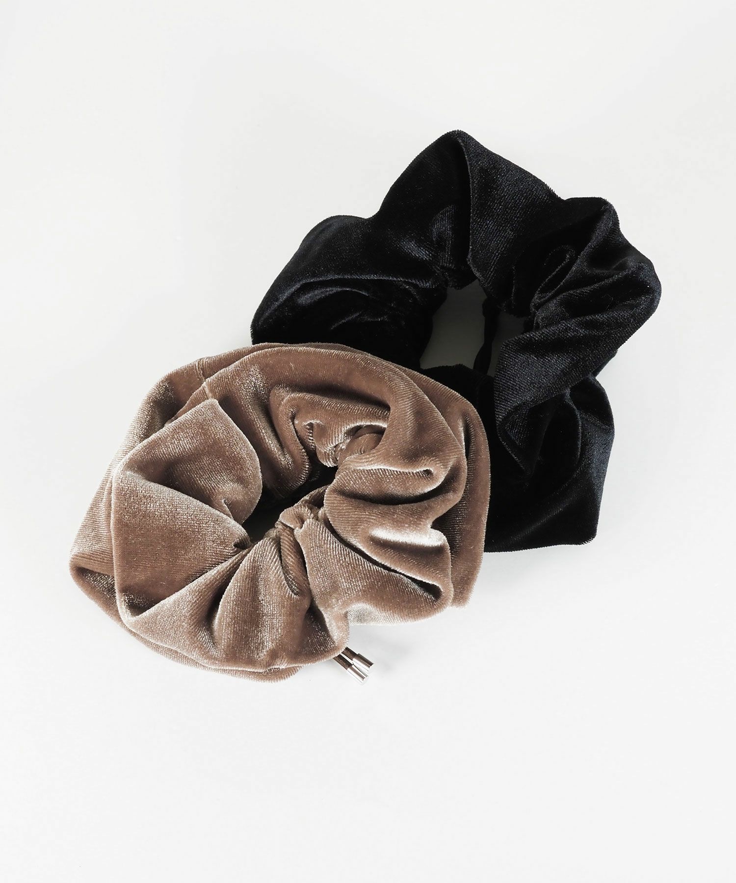 ベロアシュシュット