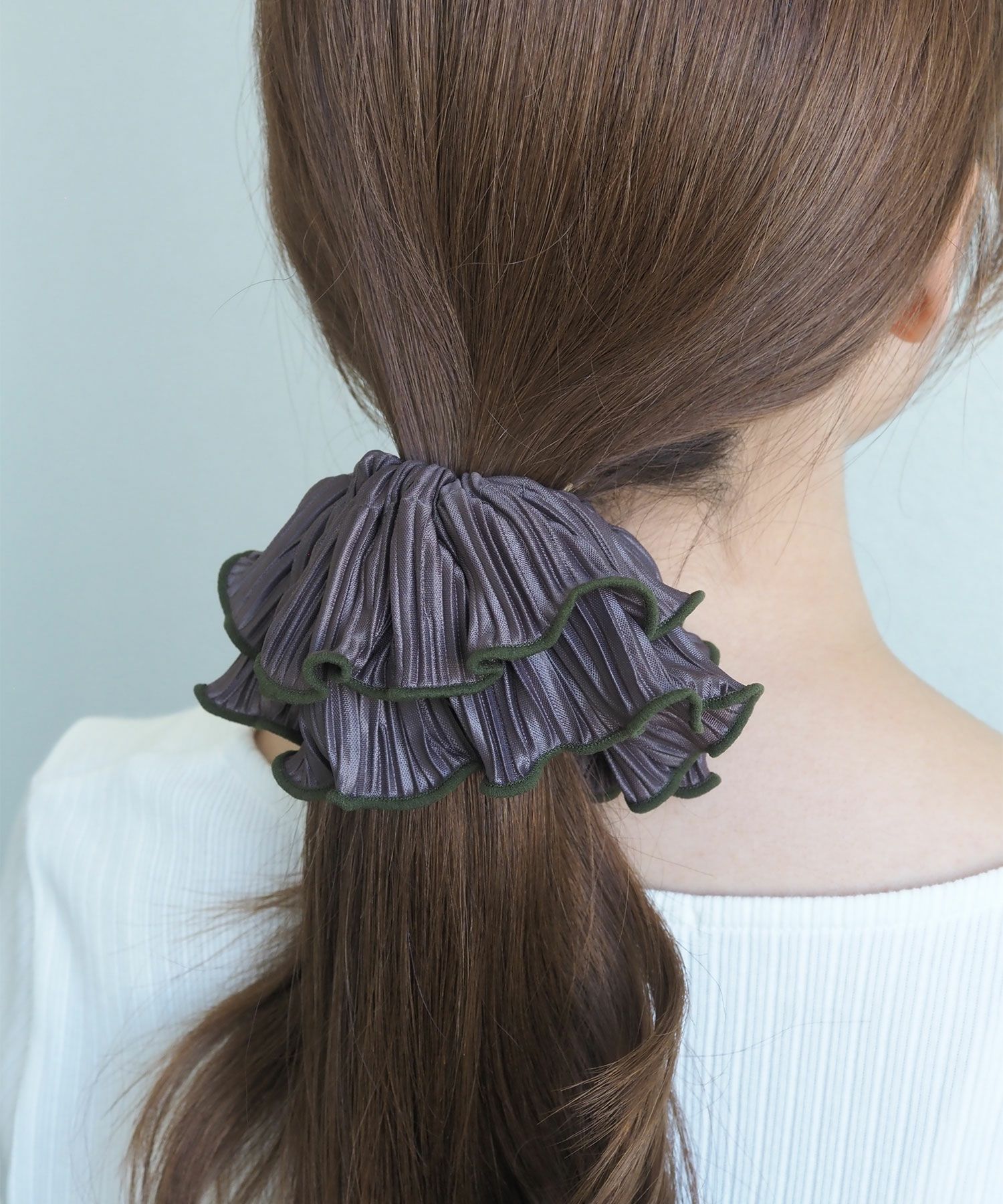 プリーツラインシュシュット