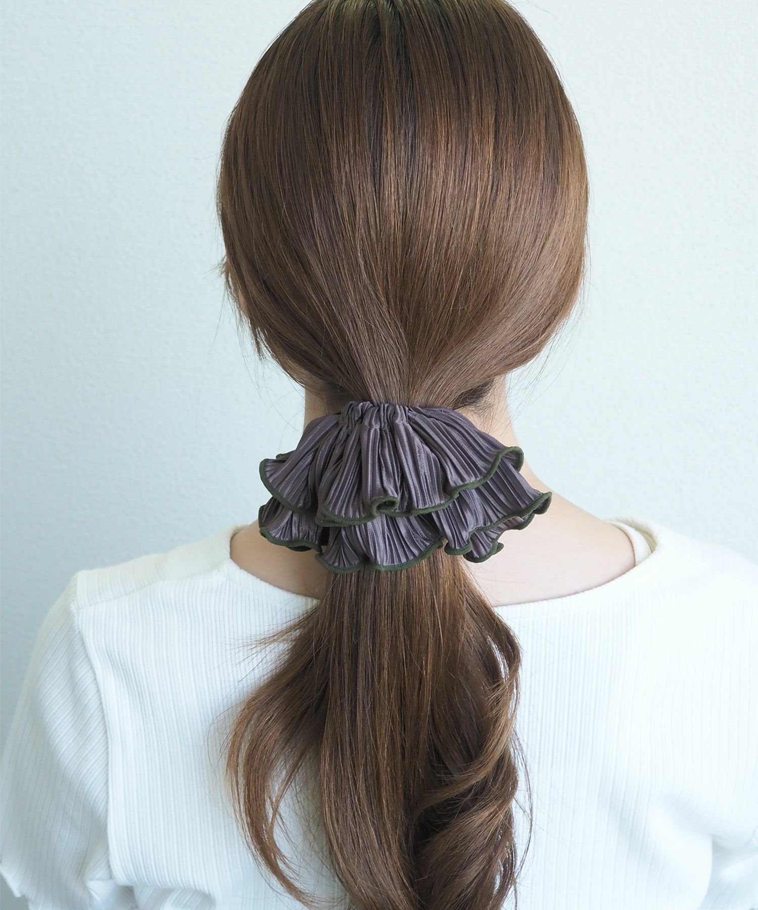 プリーツラインシュシュット