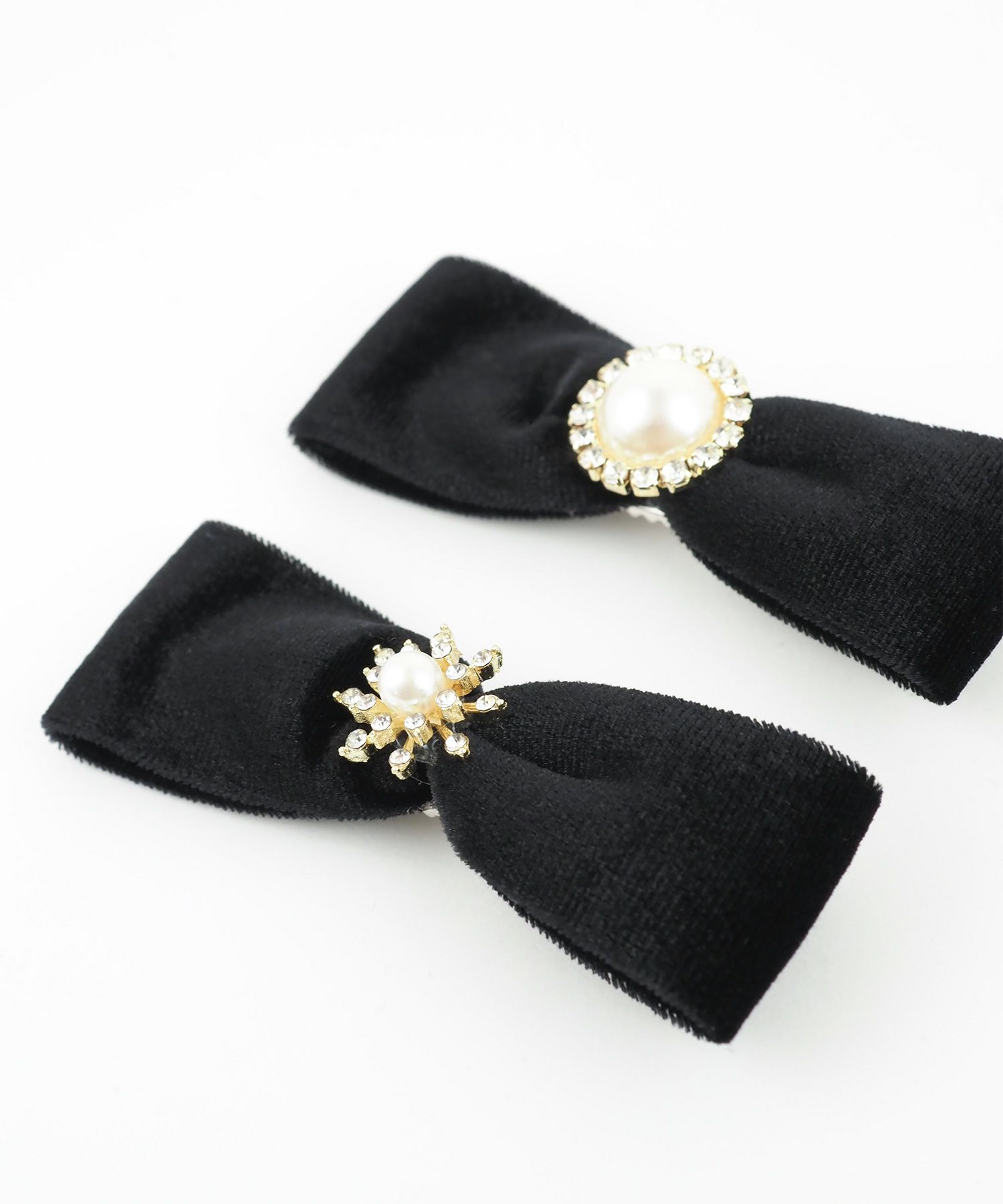 ビジューベロアリボンヘアクリップ