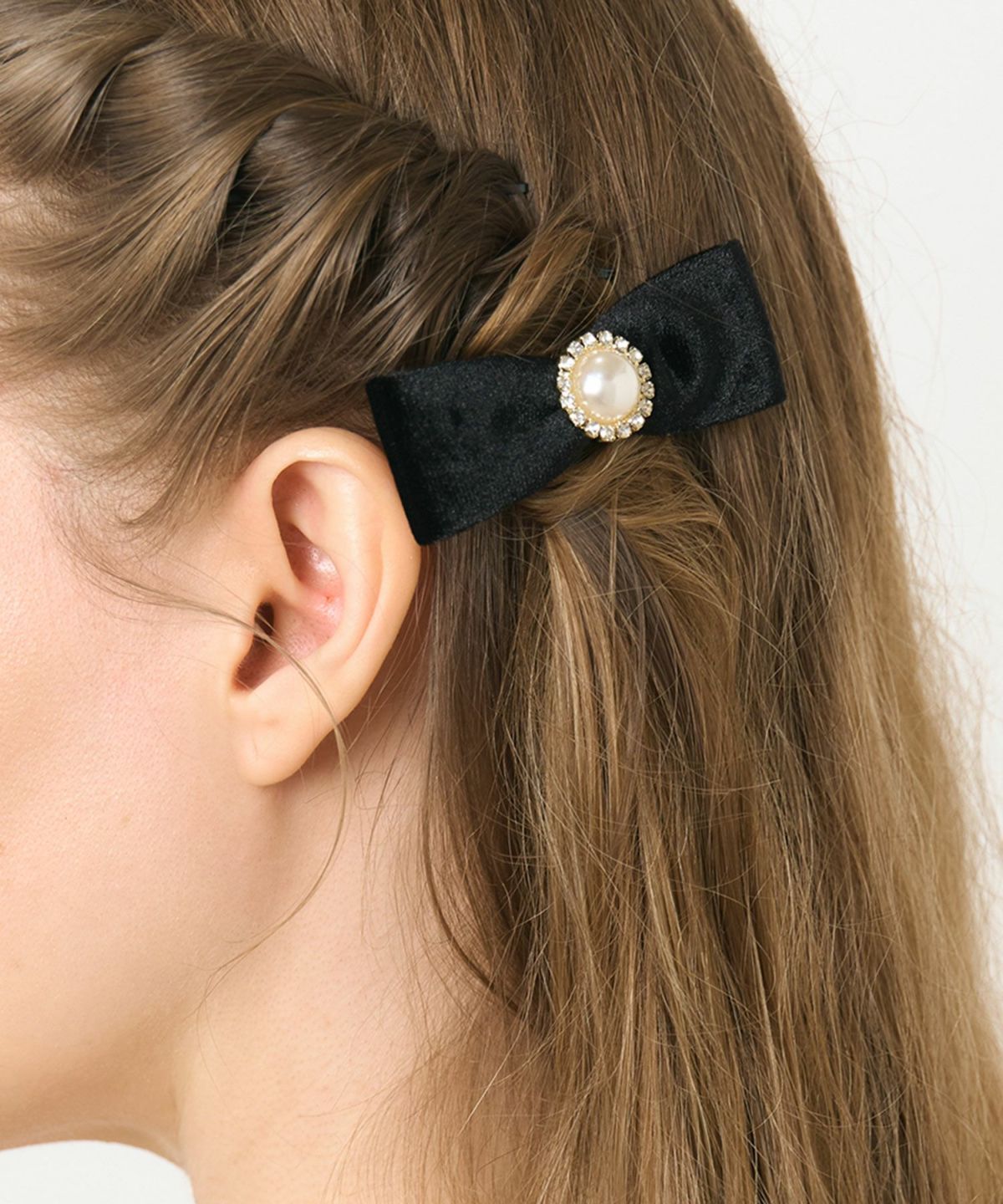 ビジューベロアリボンヘアクリップ