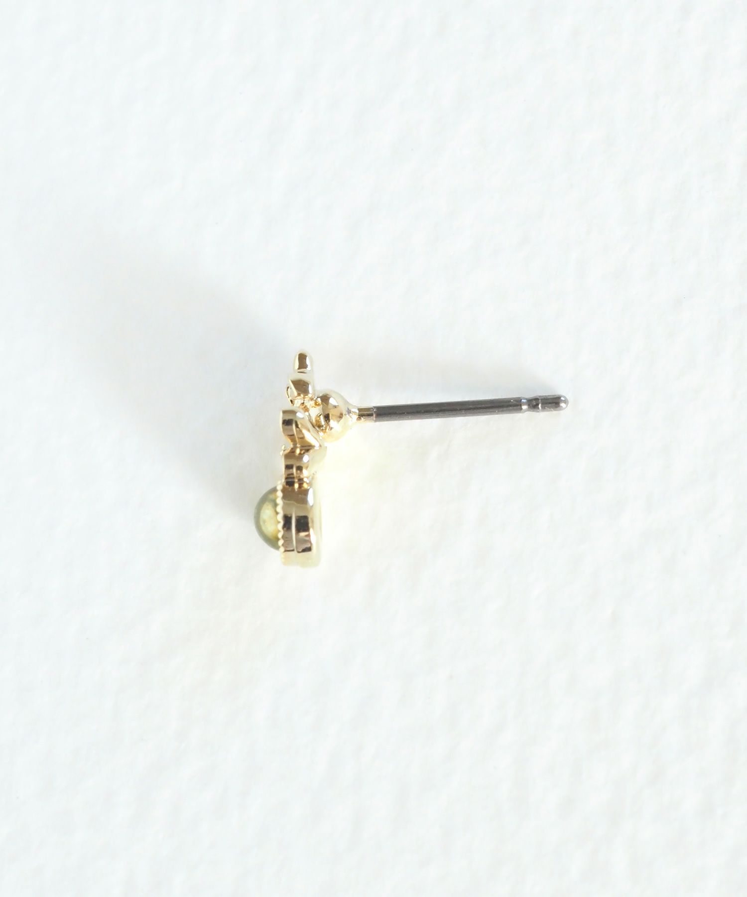 ナチュラルストーンキンモクセイチタンポストピアス【MUK Dreamy stone】