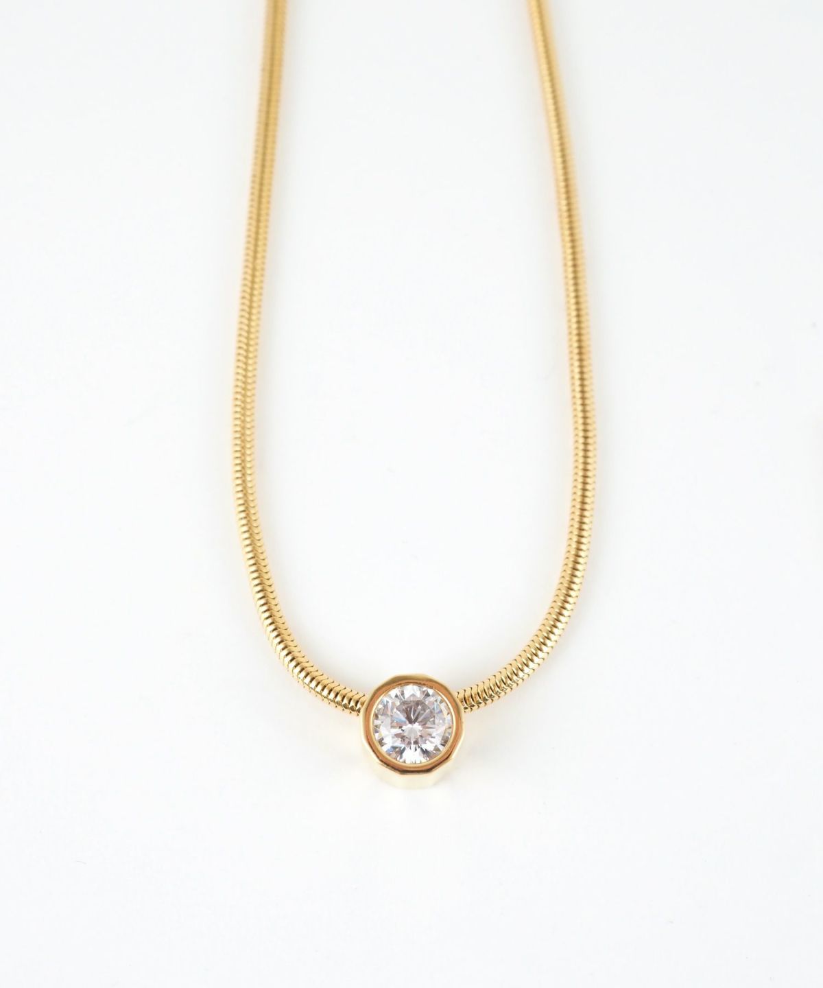 ジルコニアポイントスネークネックレス