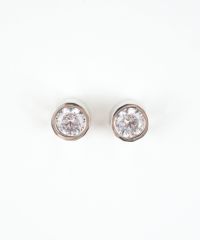 ジルコニアポイントプレーンチタンポストピアス