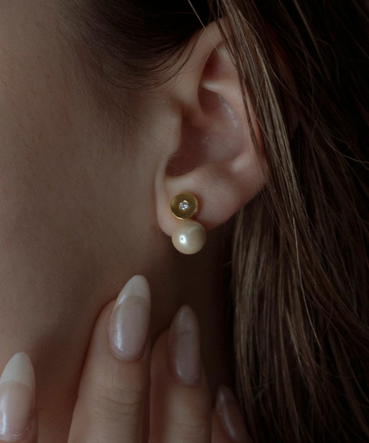 シェルパールジルコニアメタルピアス