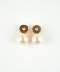 シェルパールジルコニアメタルピアス